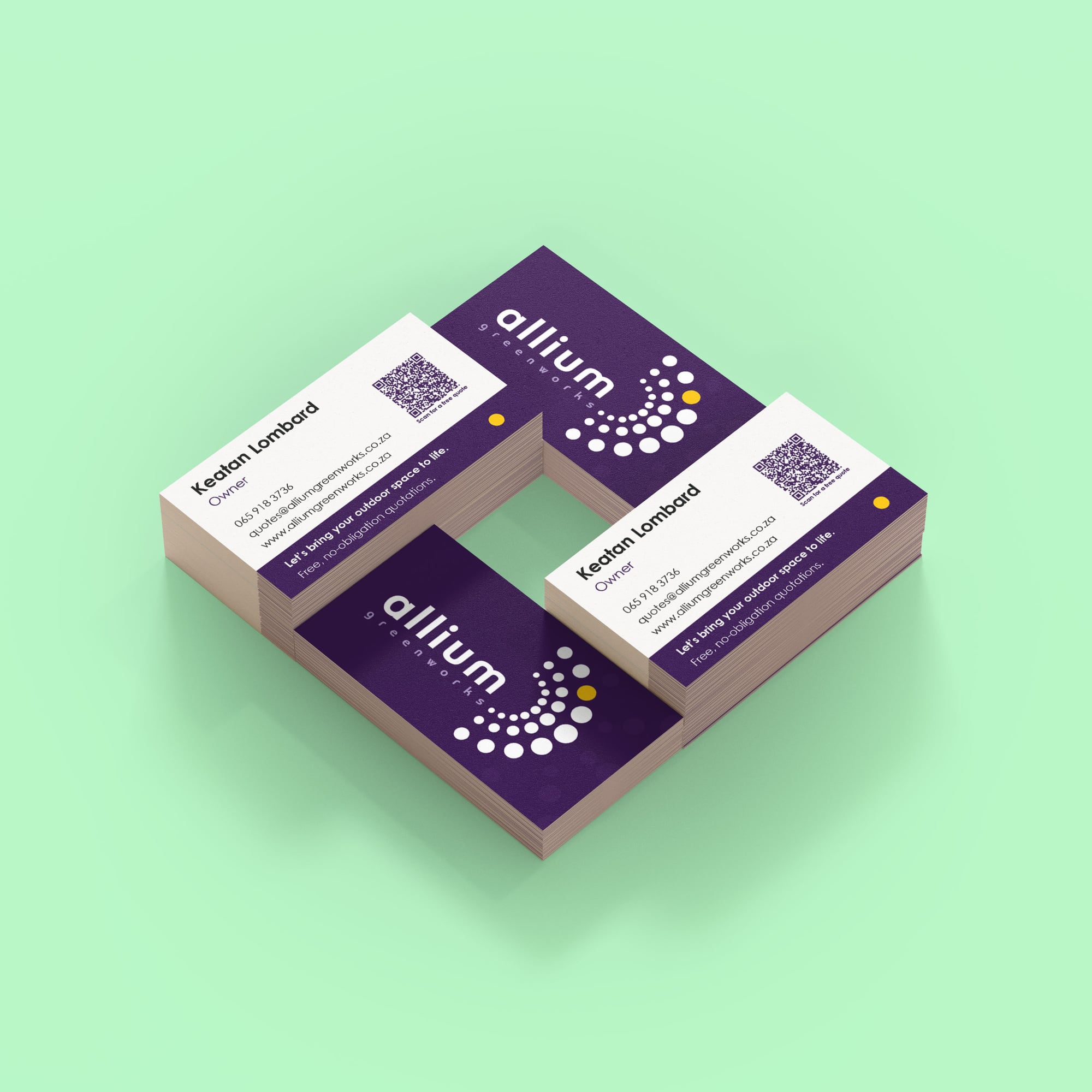 Allium Greenworks business card mockup.